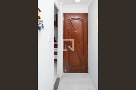 Apartamento à venda com 56m², 2 quartos e 2 vagas Apartamento à venda com 56m², 2 quartos e 2 vagasEntrada