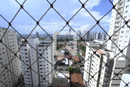Apartamento à venda com 141m², 4 quartos e 3 vagas Apartamento à venda com 141m², 4 quartos e 3 vagasVista