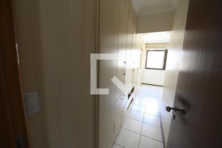 Apartamento à venda com 141m², 4 quartos e 3 vagas Apartamento à venda com 141m², 4 quartos e 3 vagasQuarto