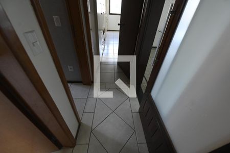 Apartamento à venda com 141m², 4 quartos e 3 vagas Apartamento à venda com 141m², 4 quartos e 3 vagasCorredor