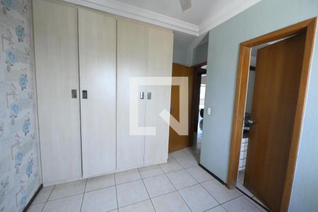 Apartamento à venda com 141m², 4 quartos e 3 vagas Apartamento à venda com 141m², 4 quartos e 3 vagasQuarto