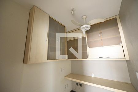 Apartamento à venda com 141m², 4 quartos e 3 vagas Apartamento à venda com 141m², 4 quartos e 3 vagasCozinha
