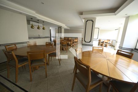 Apartamento à venda com 141m², 4 quartos e 3 vagas Apartamento à venda com 141m², 4 quartos e 3 vagasÁrea comum