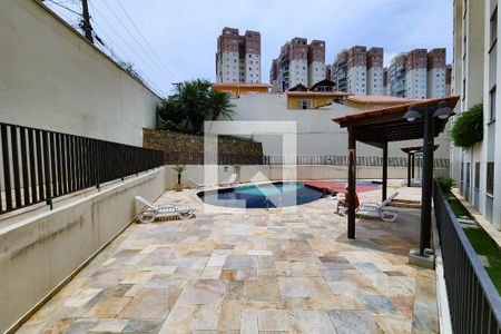Apartamento para alugar com 50m², 2 quartos e 1 vagaÁrea comum - Piscina