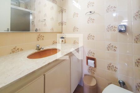 Apartamento para alugar com 100m², 3 quartos e 1 vagaBanheiro do suíte 