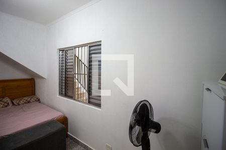 Casa à venda com 243m², 4 quartos e 2 vagasQuarto 4