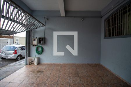 Casa à venda com 243m², 4 quartos e 2 vagasGaragem