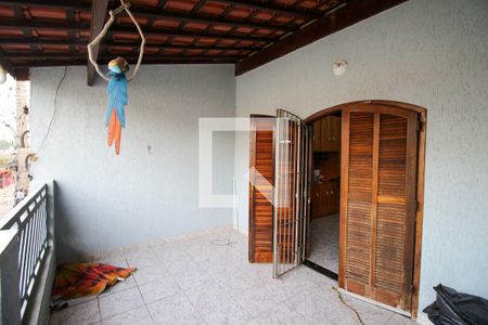 Quarto 1 / Varanda de casa à venda com 4 quartos, 243m² em Parque Guarani, São Paulo