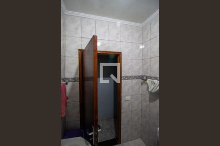 Casa à venda com 243m², 4 quartos e 2 vagasBanheiro 3