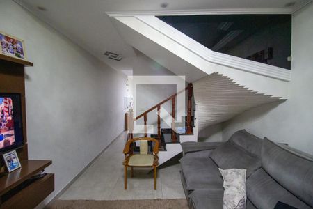 Sala de casa à venda com 4 quartos, 243m² em Parque Guarani, São Paulo