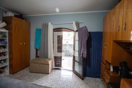 Quarto 1 de casa à venda com 4 quartos, 243m² em Parque Guarani, São Paulo