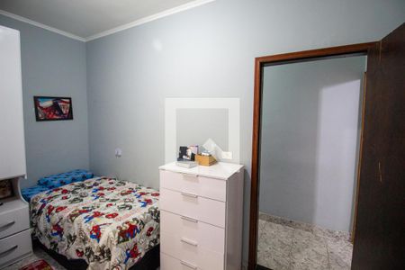 Casa à venda com 243m², 4 quartos e 2 vagasQuarto 3