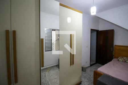Casa à venda com 243m², 4 quartos e 2 vagasQuarto 4