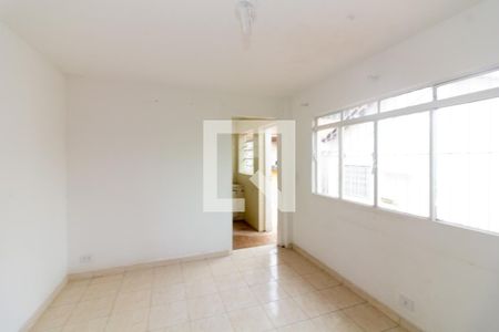 Casa para alugar com 260m², 3 quartos e 2 vagasQuarto Edícula