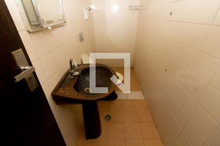 Casa para alugar com 260m², 3 quartos e 2 vagasBanheiro - Casa 2