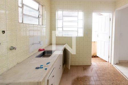 Casa para alugar com 260m², 3 quartos e 2 vagasCozinha Edícula 