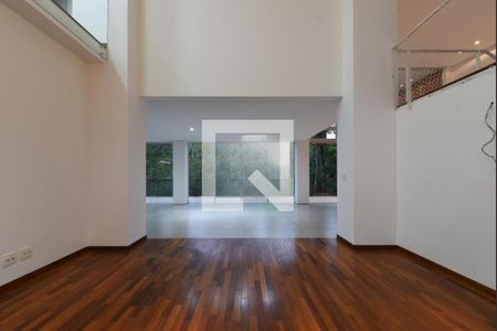 Casa à venda com 3 quartos, 284m² em Ville de Montagne, Nova Lima