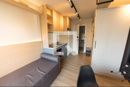Sala/Quarto/Cozinha de kitnet/studio à venda com 1 quarto, 27m² em Pinheiros, São Paulo