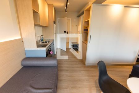 Sala/Quarto/Cozinha de kitnet/studio à venda com 1 quarto, 27m² em Pinheiros, São Paulo