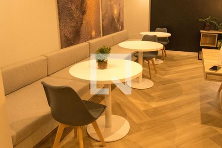 Studio à venda com 27m², 1 quarto e sem vagaEscritório - Coworking