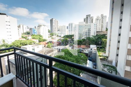 Varanda de kitnet/studio à venda com 1 quarto, 27m² em Pinheiros, São Paulo