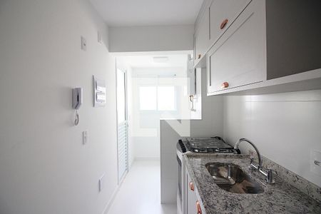 Cozinha de apartamento para alugar com 1 quarto, 55m² em Vila Lusitânia, São Bernardo do Campo