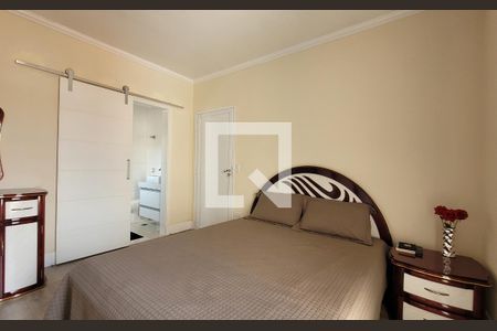 Casa à venda com 260m², 3 quartos e 8 vagasSuíte