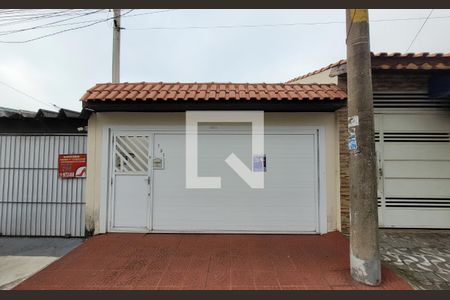 Casa à venda com 260m², 3 quartos e 8 vagasFachada
