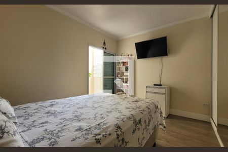 Casa à venda com 260m², 3 quartos e 8 vagasQuarto 2