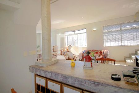 Bar – 2º piso de apartamento para alugar com 4 quartos, 270m² em Santo Antônio, Belo Horizonte