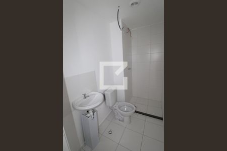 Banheiro de apartamento para alugar com 1 quarto, 31m² em Vila Nova das Belezas, São Paulo