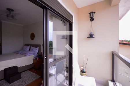 Casa à venda com 282m², 4 quartos e 6 vagas Casa à venda com 282m², 4 quartos e 6 vagasQuarto 4 - Suite (varanda)