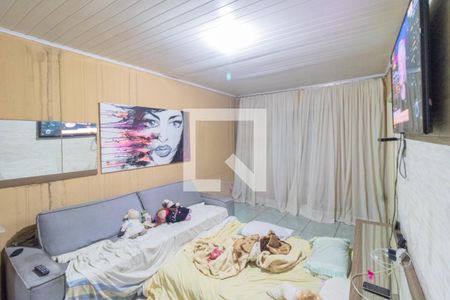 Sala de casa à venda com 3 quartos, 101m² em Guajuviras, Canoas