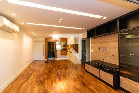 Sala de Jantar / de Estar / Sacada Gourmet de apartamento para alugar com 3 quartos, 144m² em Asa Norte, Brasília