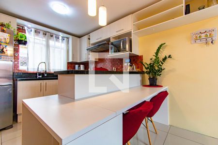 Cozinha de apartamento à venda com 3 quartos, 55m² em Igara, Canoas