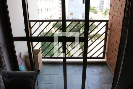 Sacada de apartamento à venda com 2 quartos, 56m² em Tatuapé, São Paulo