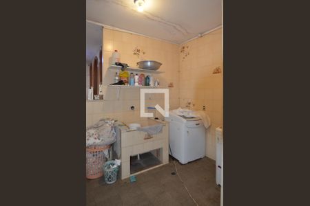 Casa de condomínio à venda com 1600m², 11 quartos e 10 vagasÁrea de serviço