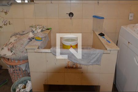 Casa de condomínio à venda com 1600m², 11 quartos e 10 vagasÁrea de serviço