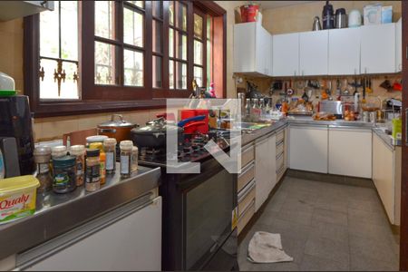 Casa de condomínio à venda com 1600m², 11 quartos e 10 vagasCozinha 1