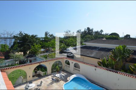 Casa de condomínio à venda com 1600m², 11 quartos e 10 vagasVaranda - vista