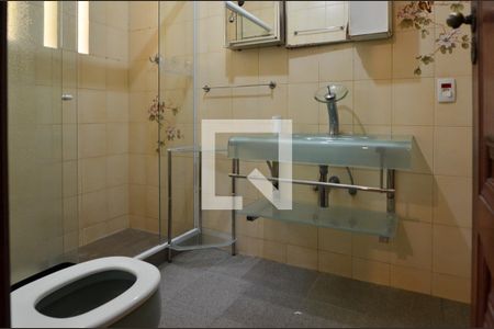 Casa de condomínio à venda com 1600m², 11 quartos e 10 vagasBanheiro da Suíte 7