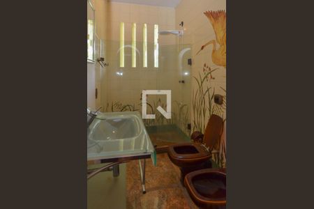 Casa de condomínio à venda com 1600m², 11 quartos e 10 vagasBanheiro da Suíte 4