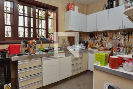 Casa de condomínio à venda com 1600m², 11 quartos e 10 vagasCozinha 1