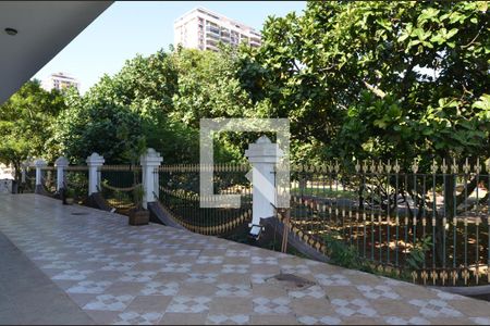 Casa de condomínio à venda com 1600m², 11 quartos e 10 vagasVaranda