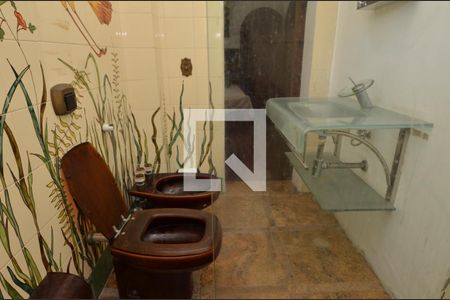 Casa de condomínio à venda com 1600m², 11 quartos e 10 vagasBanheiro da Suíte 4