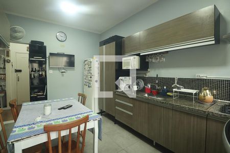 Apartamento para alugar com 106m², 2 quartos e sem vagaCozinha