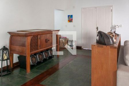 Sala de casa de condomínio para alugar com 7 quartos, 1008m² em Barra da Tijuca, Rio de Janeiro