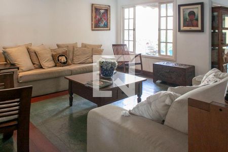 Sala de casa de condomínio para alugar com 7 quartos, 1008m² em Barra da Tijuca, Rio de Janeiro
