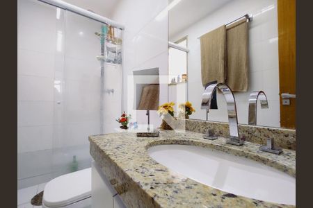 Casa de condomínio à venda com 110m², 3 quartos e 1 vagaBanheiro da Suíte