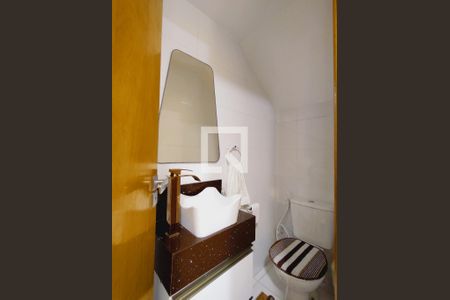 Casa de condomínio à venda com 110m², 3 quartos e 1 vagaLavabo